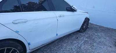 2017 Mercedes-Benz E 220 VIN: