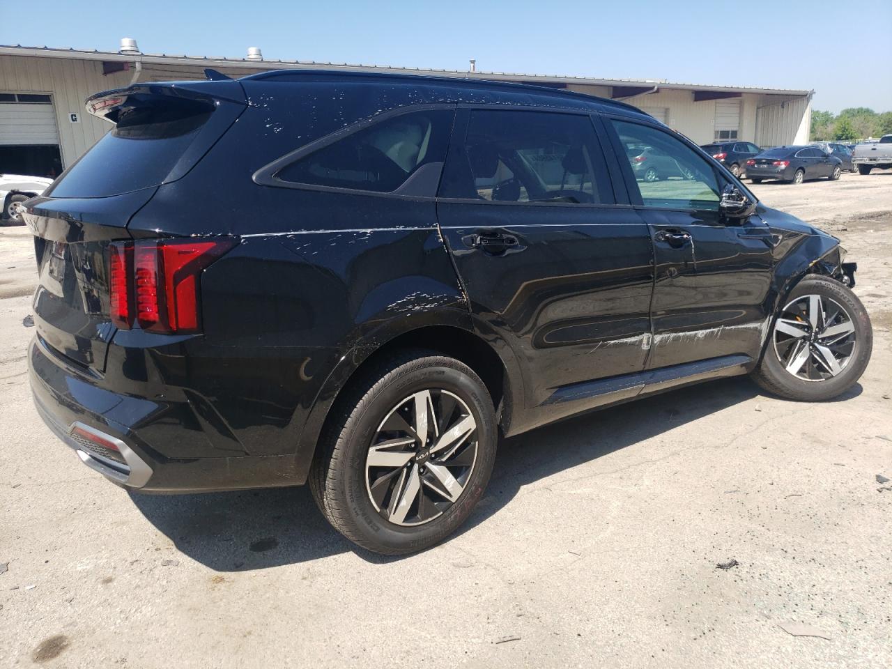 2023 KIA SORENTO S VIN:5XYRL4LC8PG246505