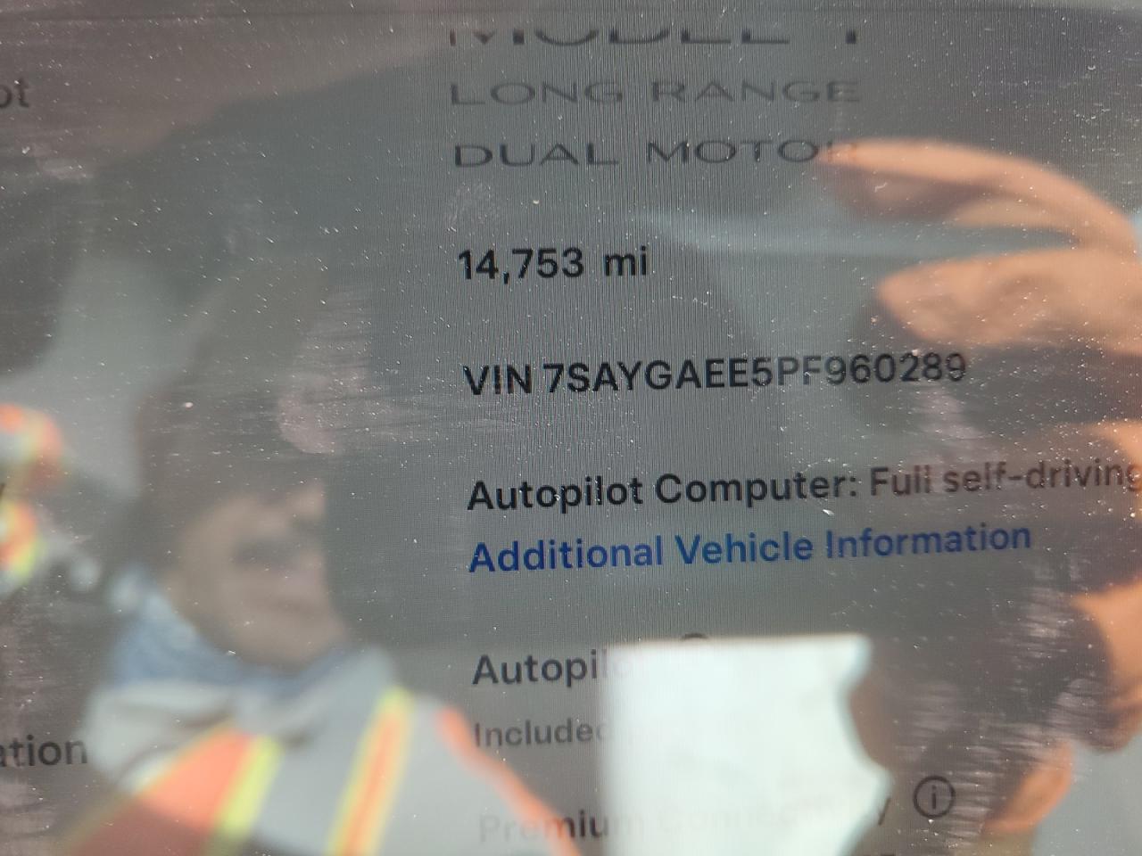 2023 TESLA MODEL Y  VIN:7SAYGAEE5PF960289