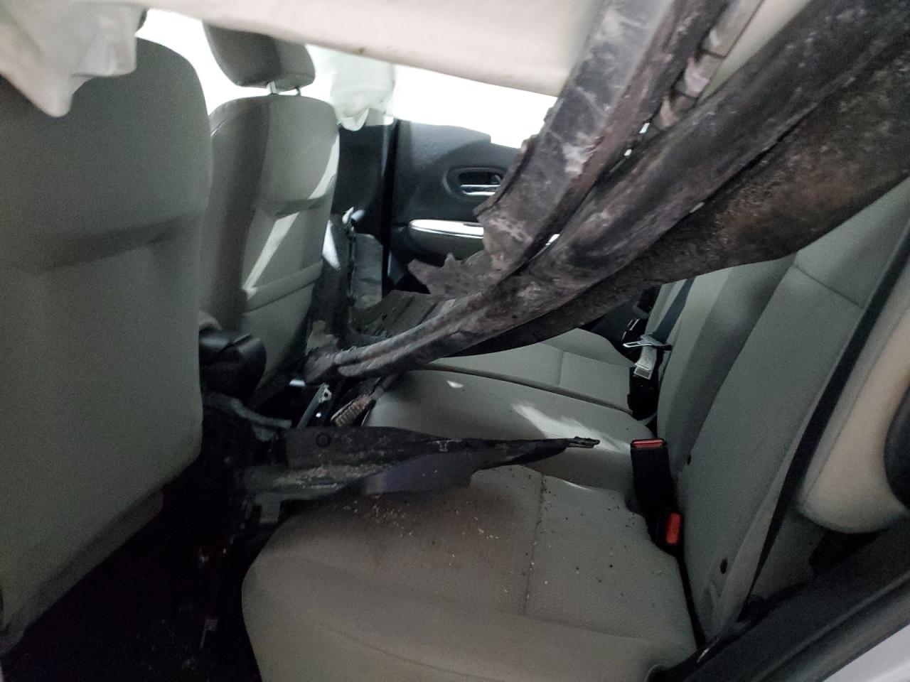 2022 HONDA HR-V LX VIN:3CZRU6H34NM703614