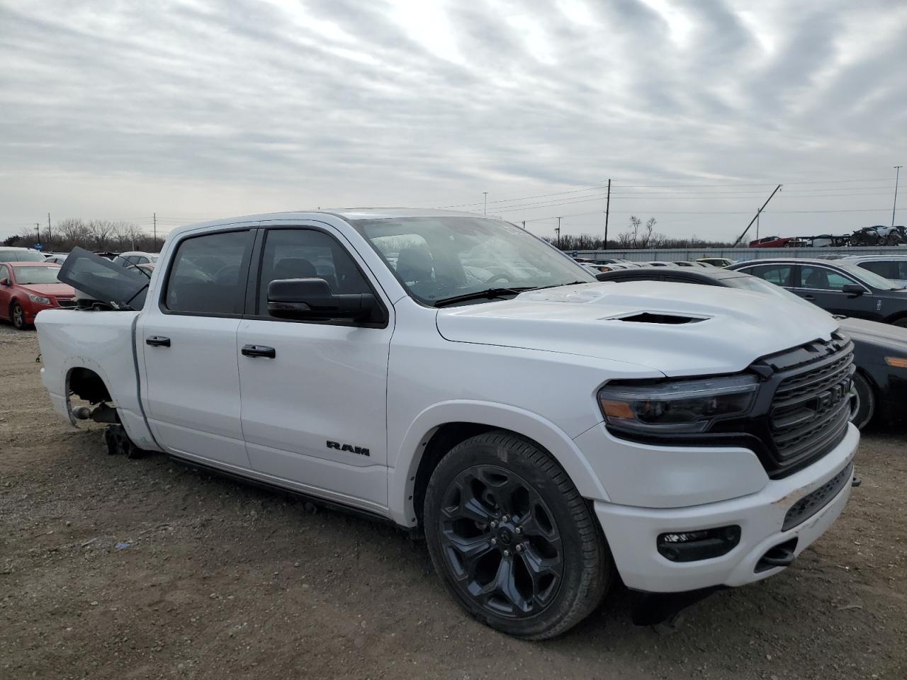 2024 RAM 1500 LIMITED VIN:1C6SRFHT9RN102954