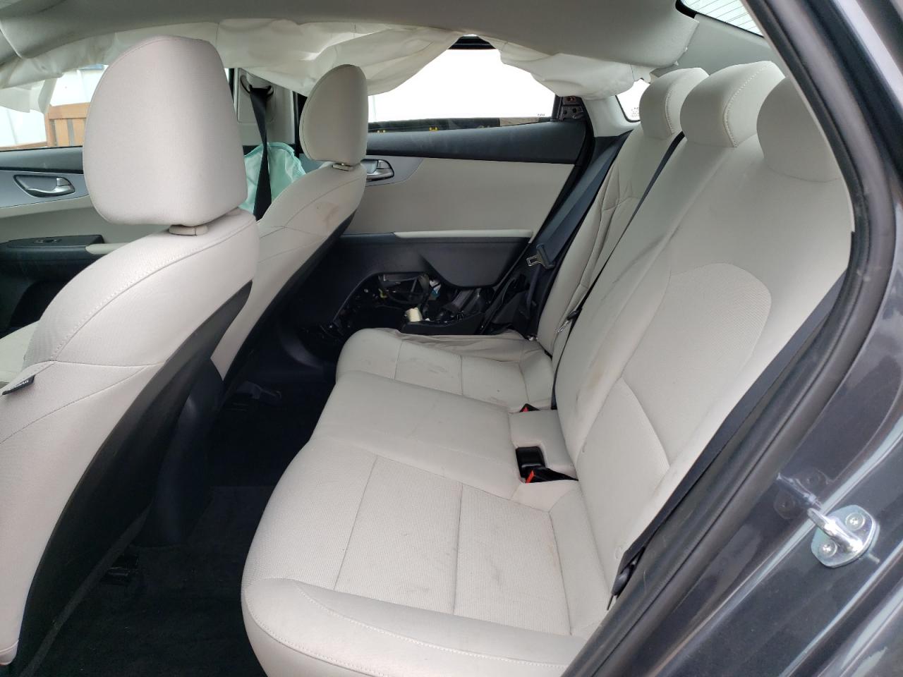 2022 KIA FORTE FE VIN:3KPF24AD6NE467631