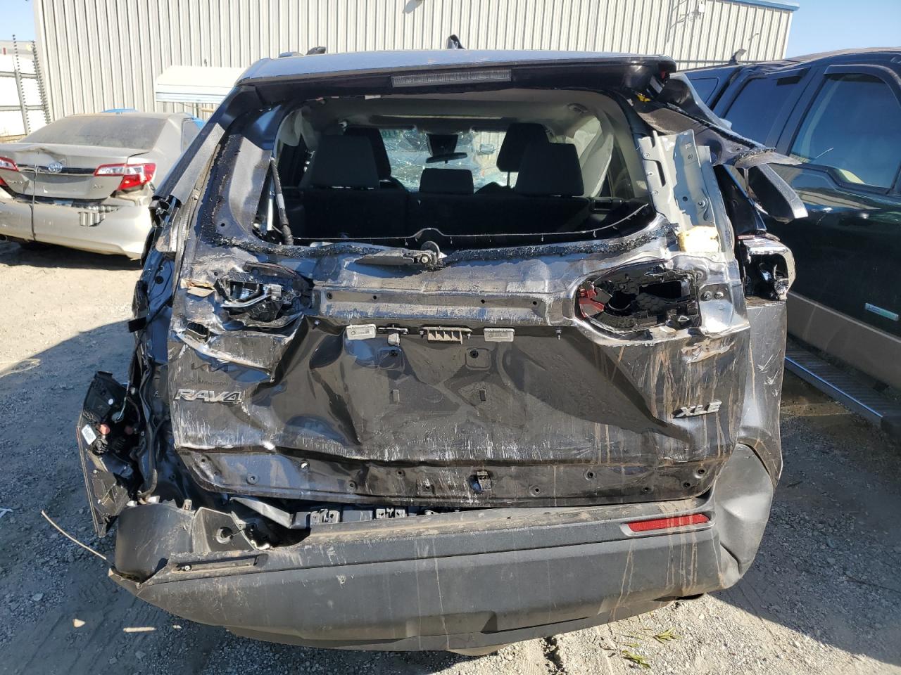 2023 TOYOTA RAV4 XLE VIN:2T3W1RFVXPC233177