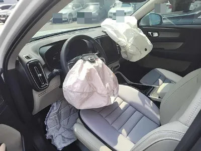 2023 Volvo XC40 YV1XZK921P2030203 VIN:YV1XZK921P2030203