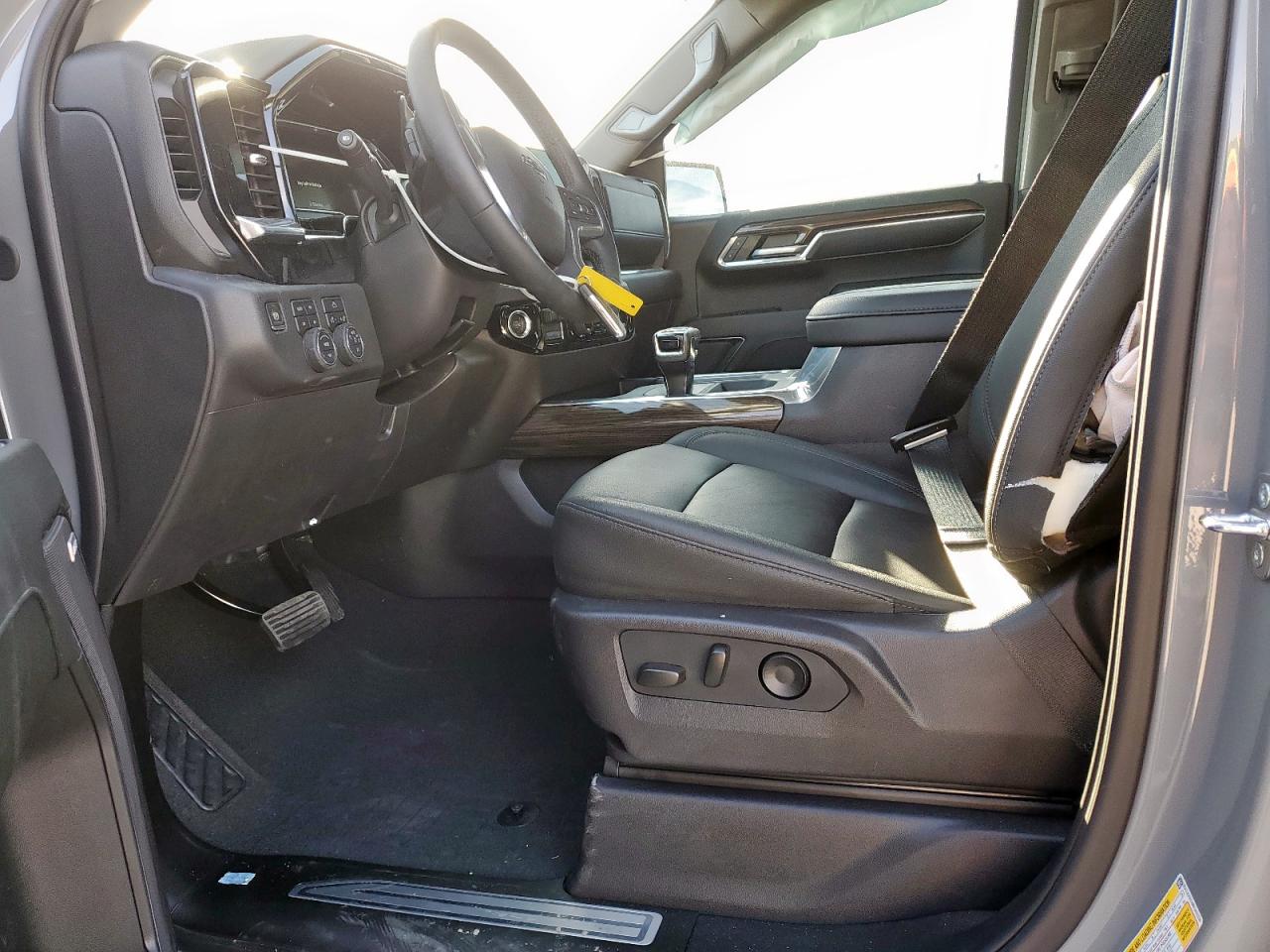 2024 CHEVROLET SILVERADO K1500 LT TRAIL BOSS VIN:3GCUDFED9RG421339