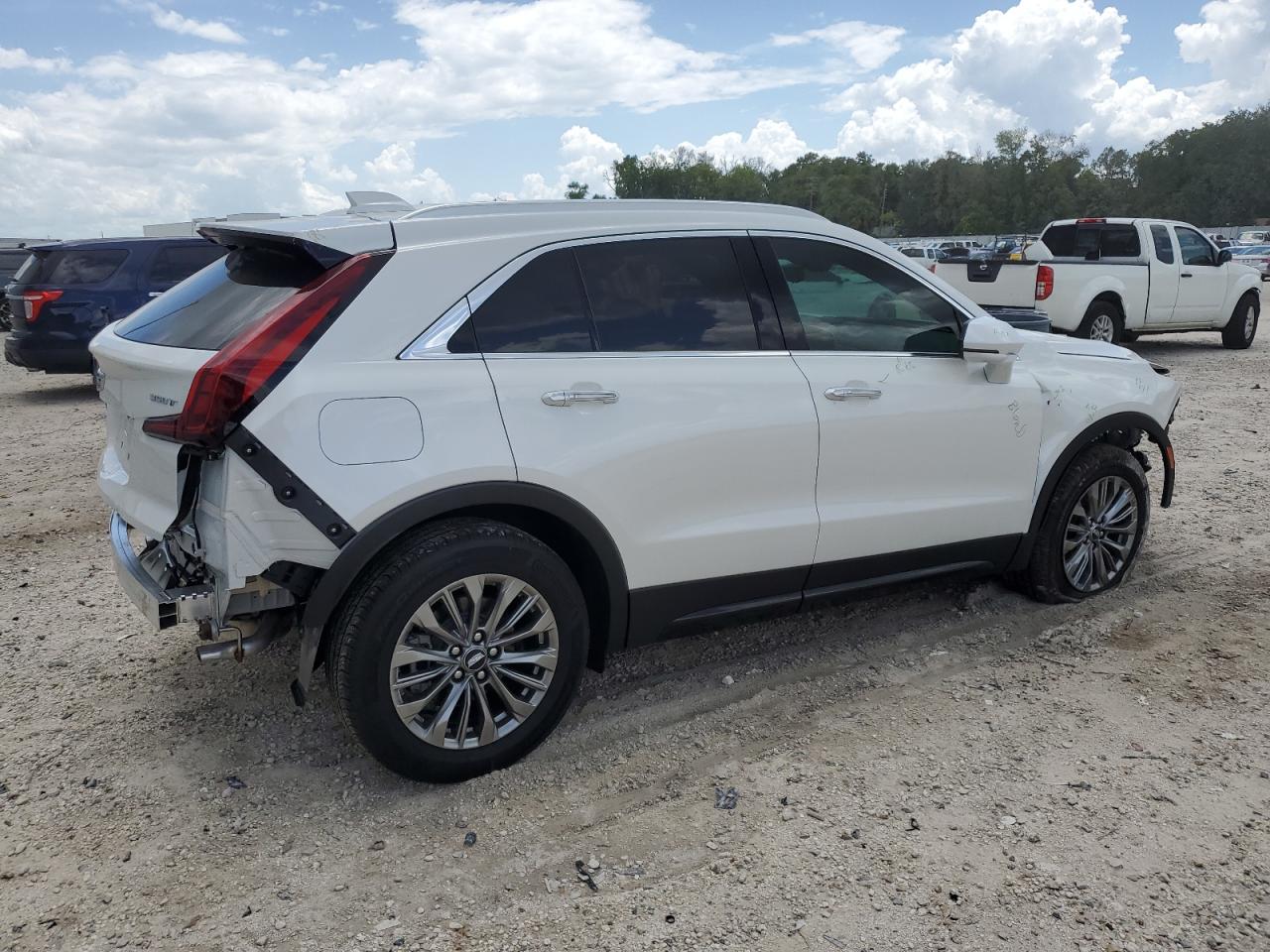 2024 CADILLAC XT4 PREMIUM LUXURY VIN:1GYFZCR46RF192861