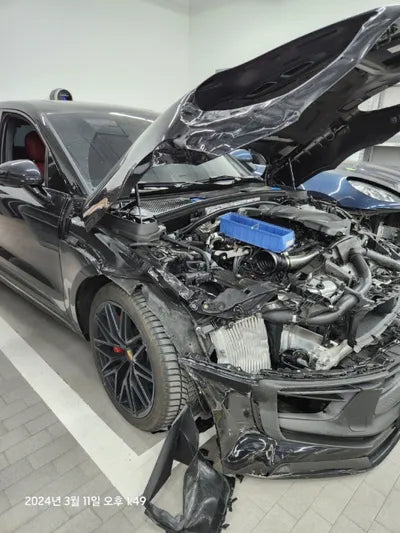 2023 Porsche Macan VIN: