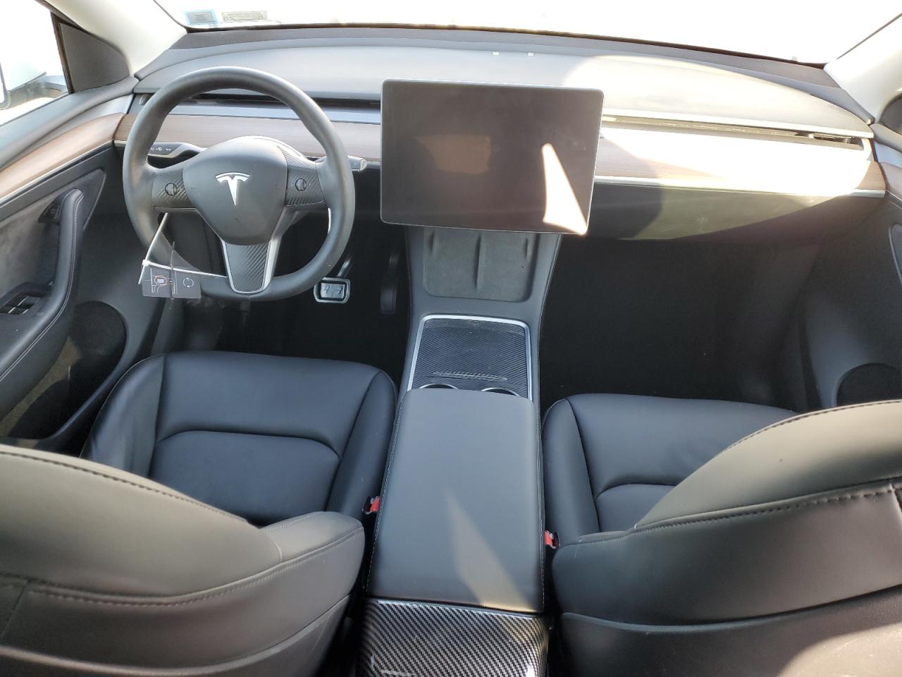 2023 TESLA MODEL Y  VIN:7SAYGDEE3PF673843