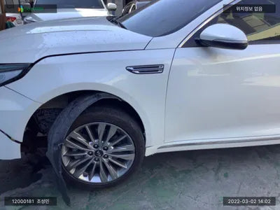 2018 Kia K5 KNAGU411BKA307945 VIN:KNAGU411BKA307945