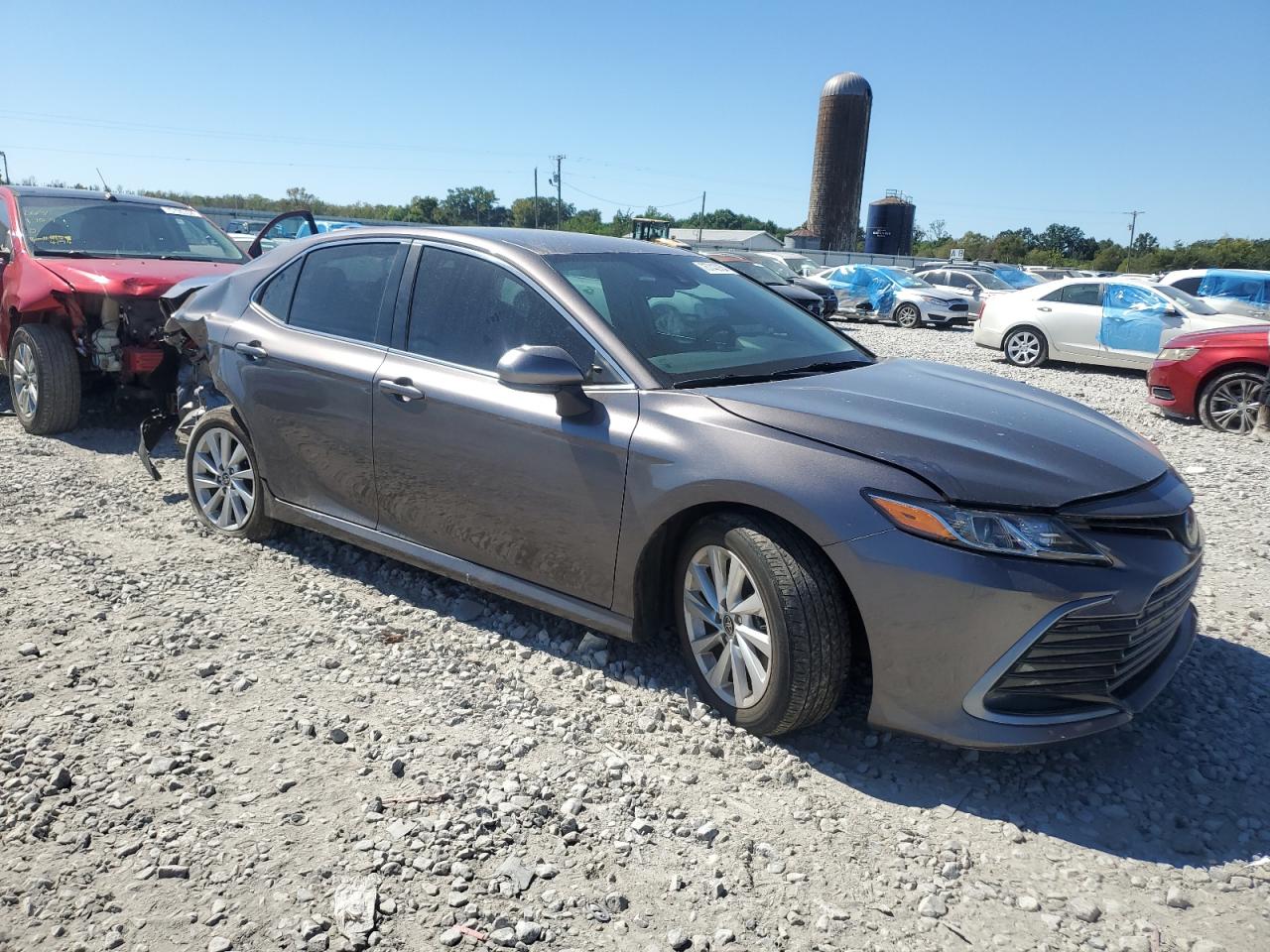 2022 TOYOTA CAMRY LE VIN:4T1C11AK8NU653641