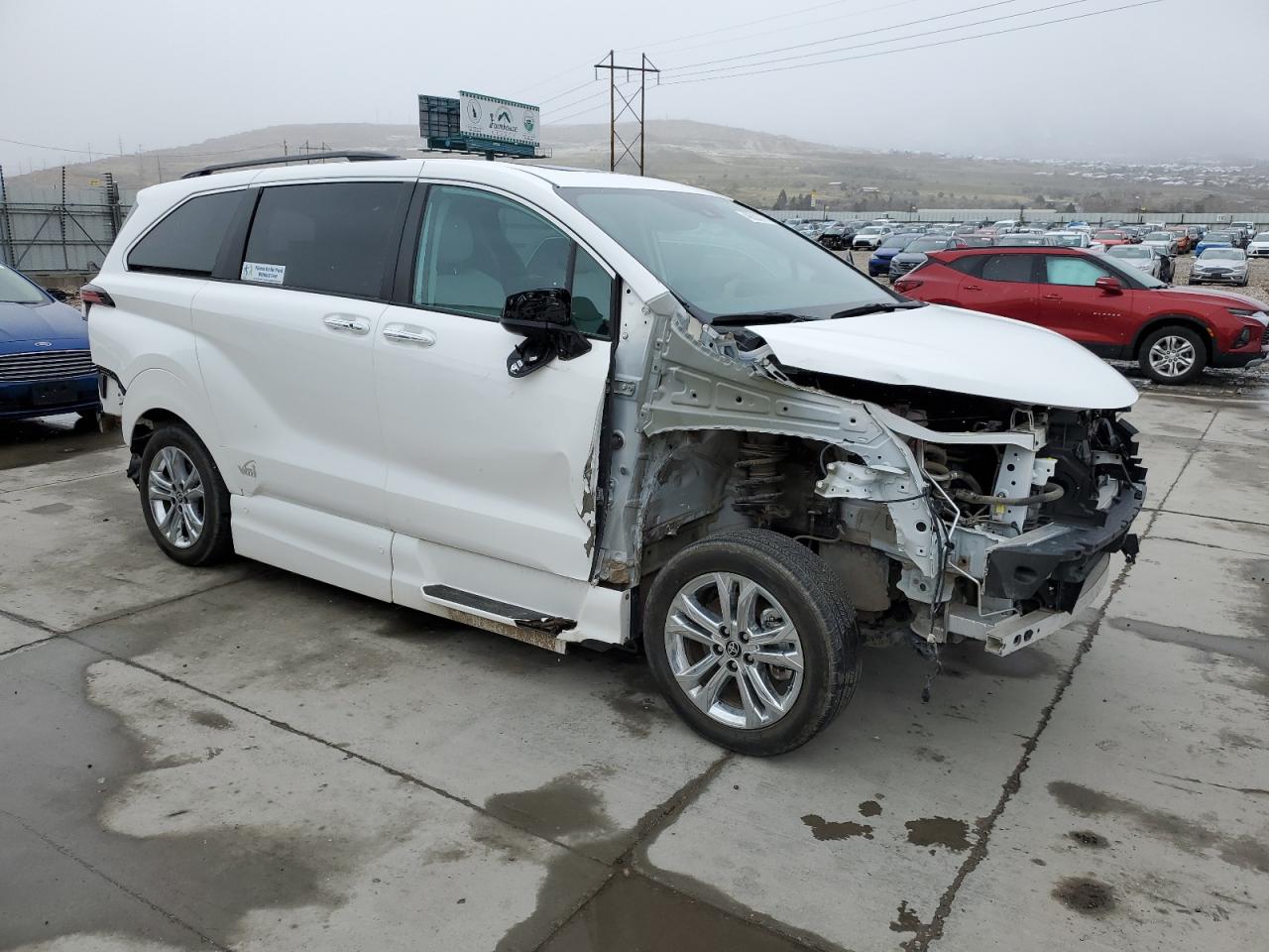 2023 TOYOTA SIENNA XSE VIN:5TDDSKFC7PS089050