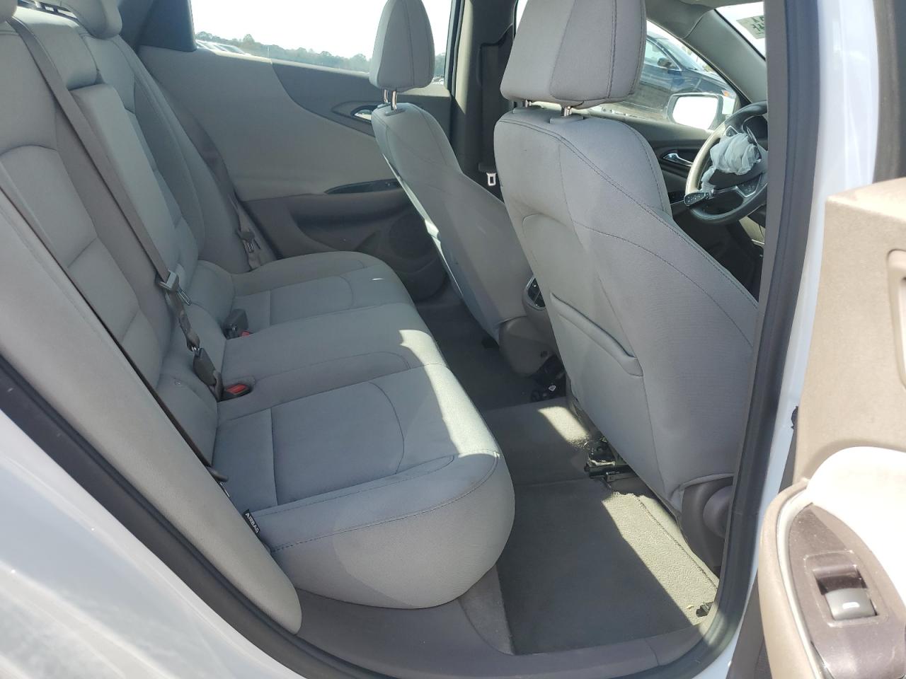 2022 CHEVROLET MALIBU LT VIN:1G1ZD5ST8NF110789