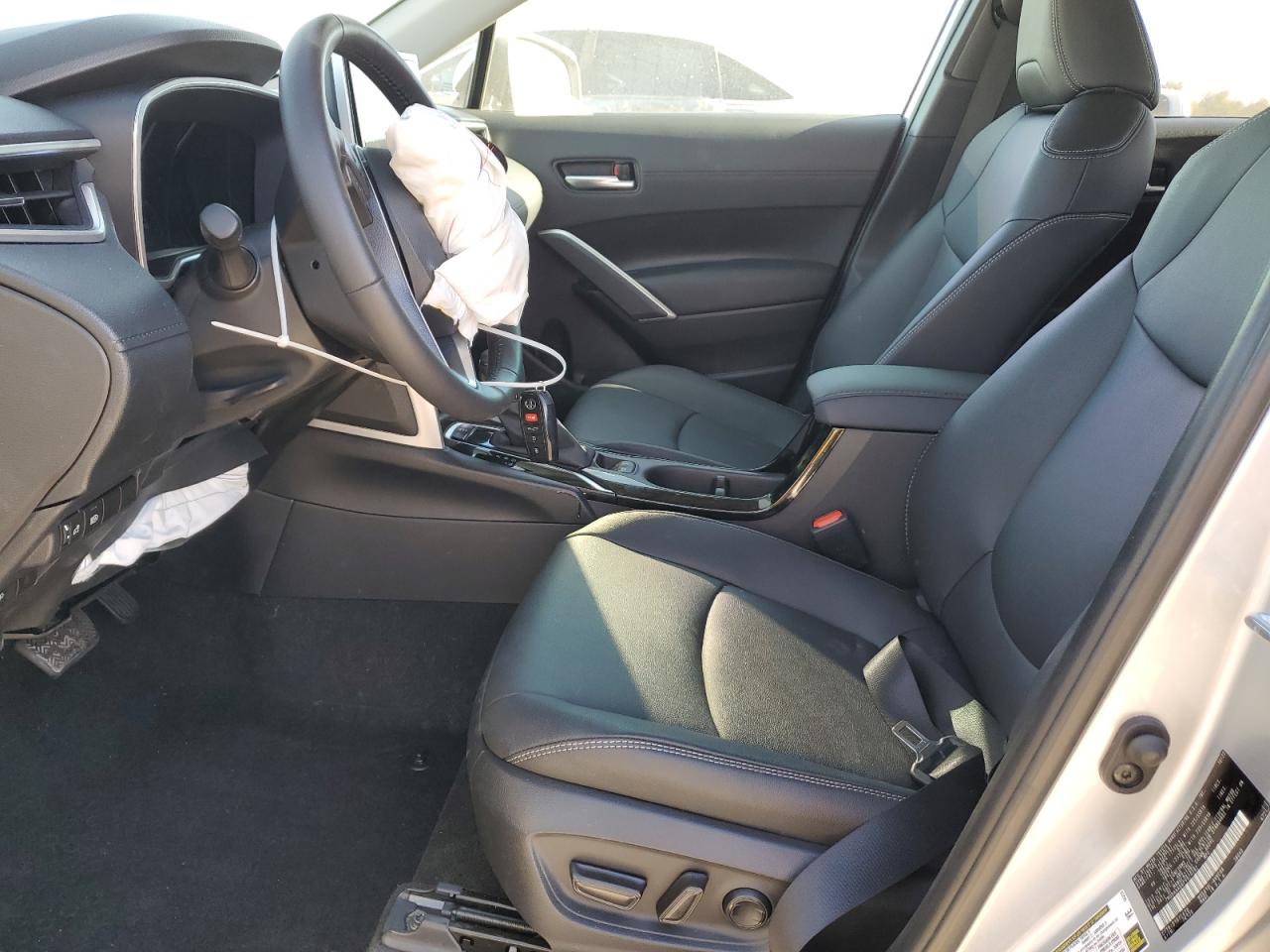 2023 TOYOTA COROLLA CROSS XLE VIN:7MUDAAAG6PV070292