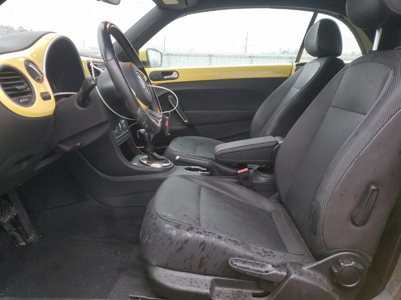 2022 VOLKSWAGEN BEETLE  VIN:3VW5P7AT7DM828338