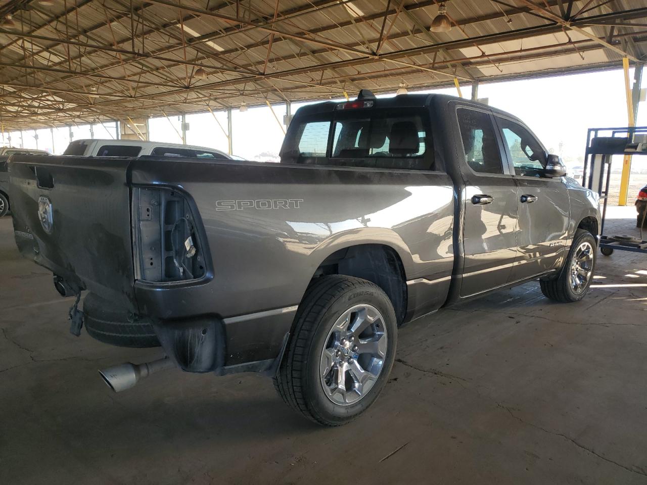 2022 RAM 1500 BIG HORN/LONE STAR VIN:1C6RREBT3NN329438
