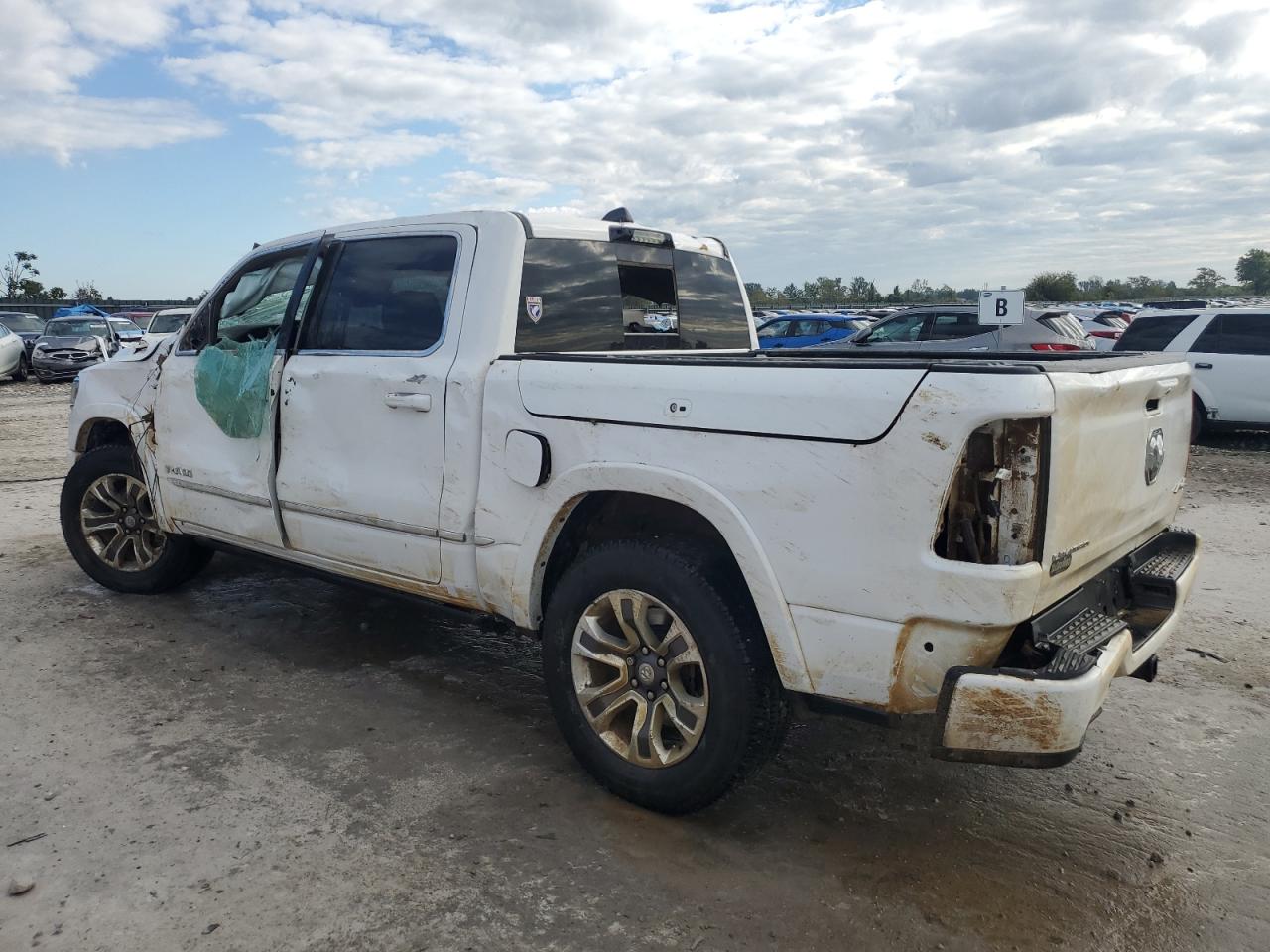 2023 RAM 1500 LIMITED VIN:1C6SRFHT4PN621844