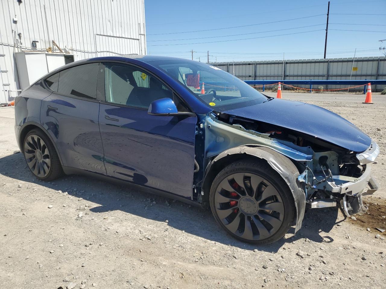 2022 TESLA MODEL Y  VIN:7SAYGDEF7NF493352