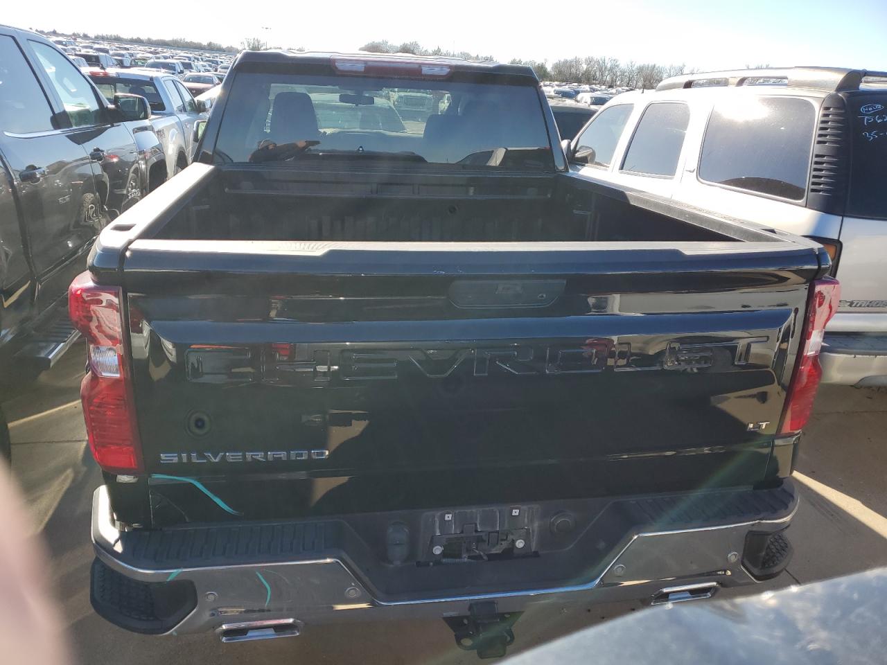 2022 CHEVROLET SILVERADO LTD K1500 LT VIN:1GCUYDETXNZ228904