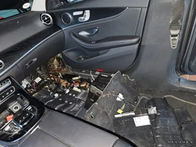 2017 Mercedes-Benz E 200 VIN: