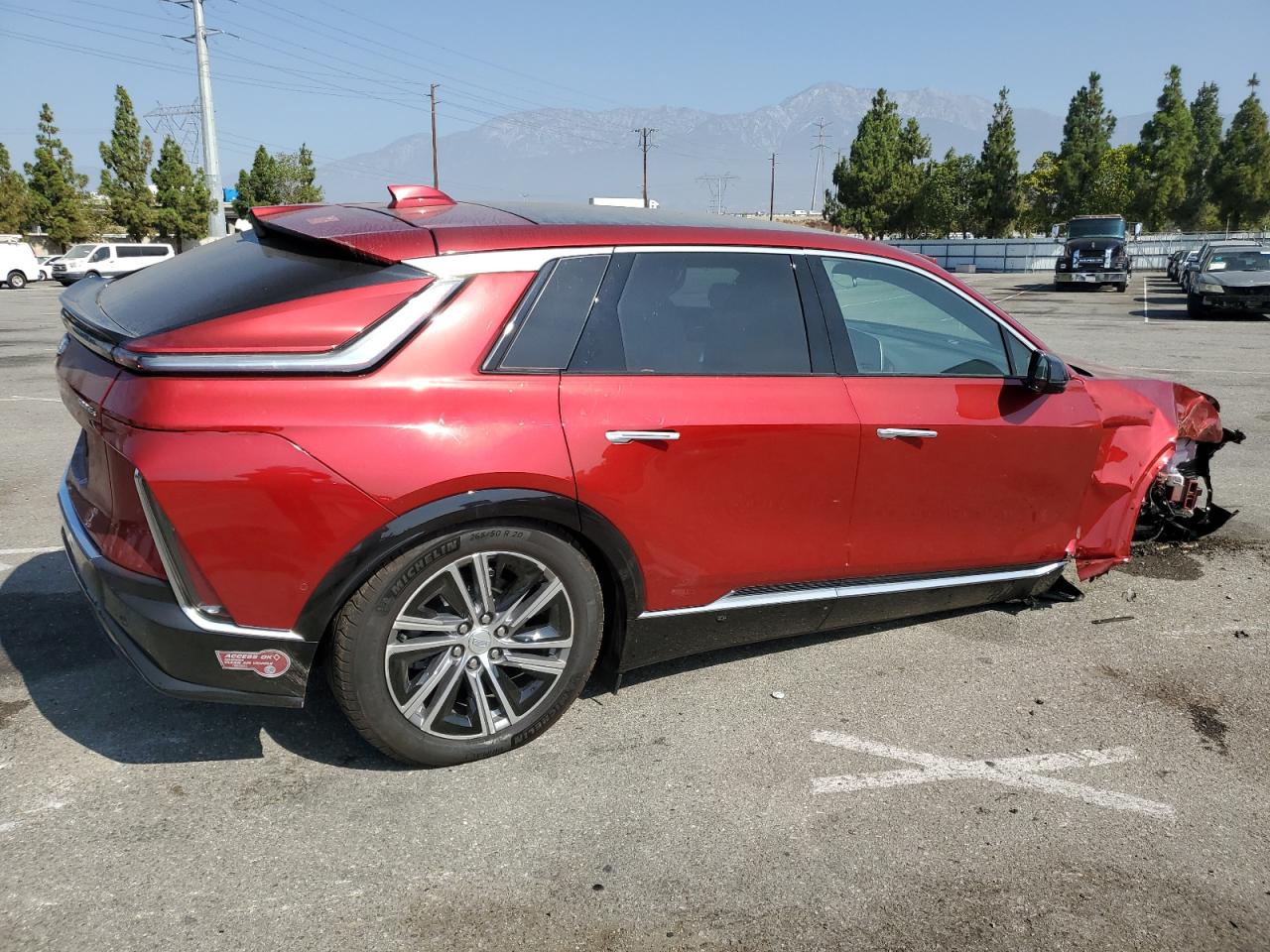 2024 CADILLAC LYRIQ LUXURY VIN:1GYKPRRL7RZ119219