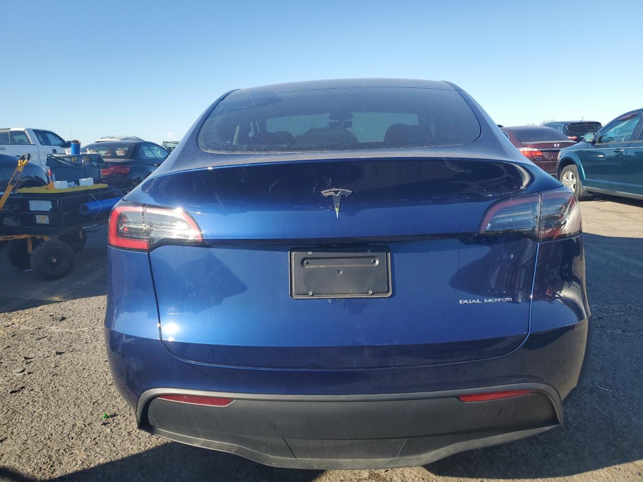 2023 TESLA MODEL Y  VIN:7SAYGDEE0PA196351