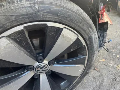 2015 Volkswagen Beetle WVWZZZ16ZFM635379 VIN:WVWZZZ16ZFM635379