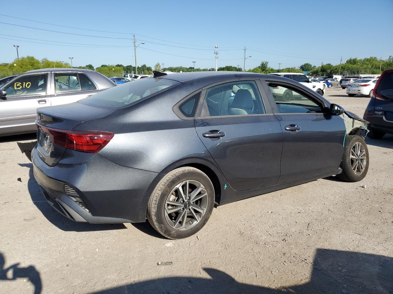 2023 KIA FORTE LX VIN:3KPF24AD2PE567499