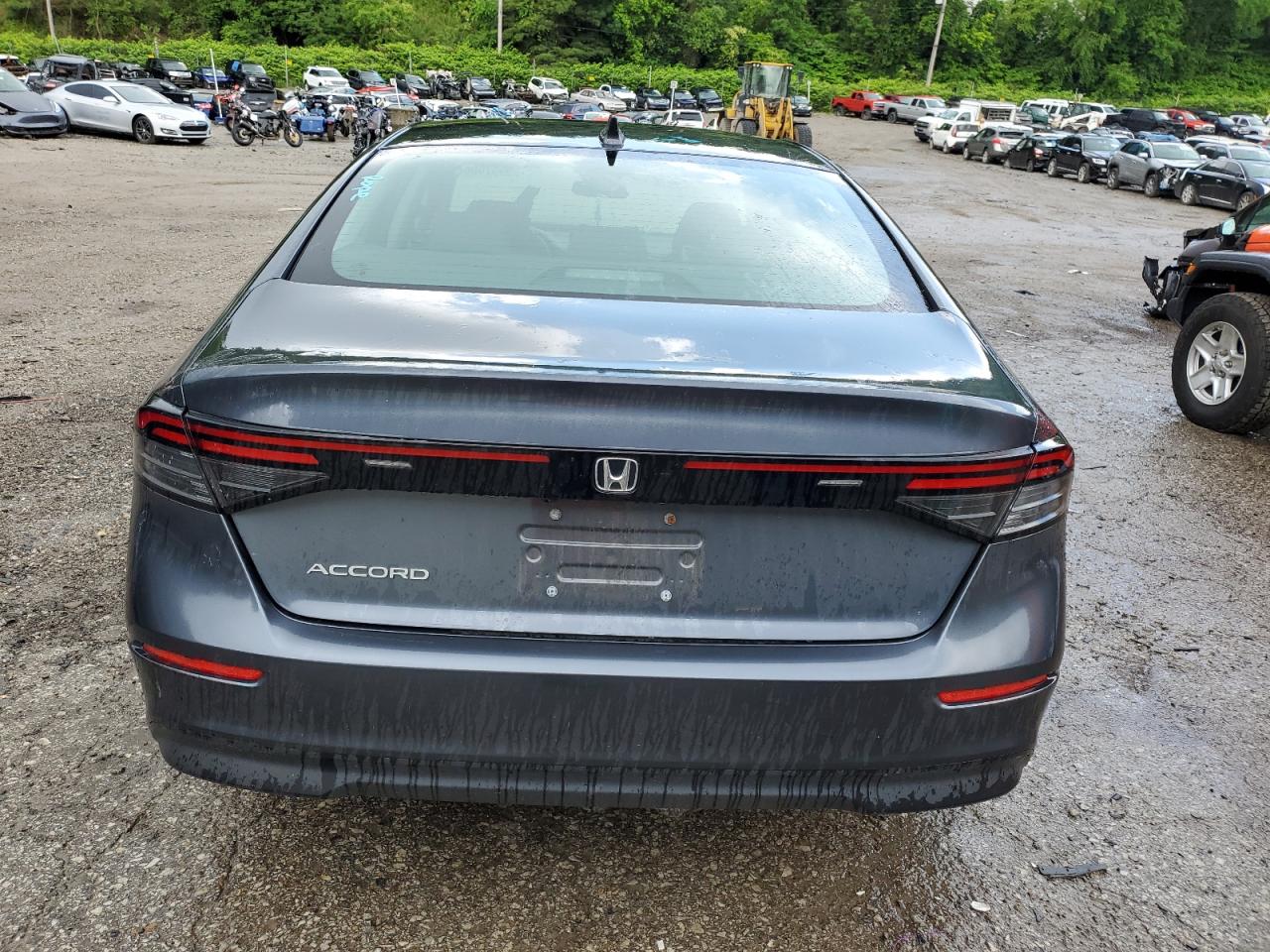 2024 HONDA ACCORD LX VIN:1HGCY1F28RA014998