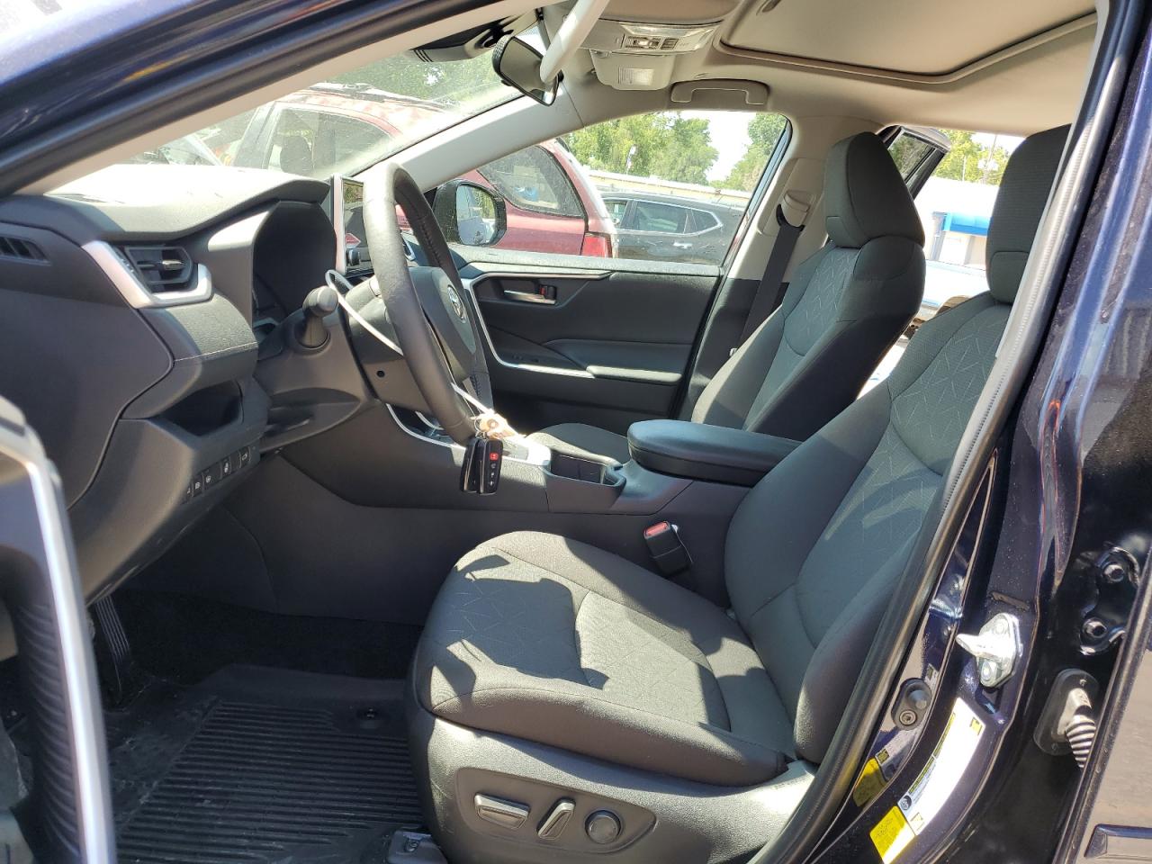 2024 TOYOTA RAV4 XLE VIN:2T3P1RFV7RW432063