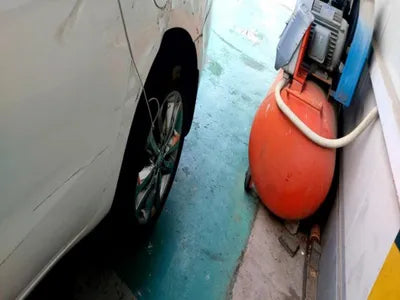 2017 Kia Carnival VIN: