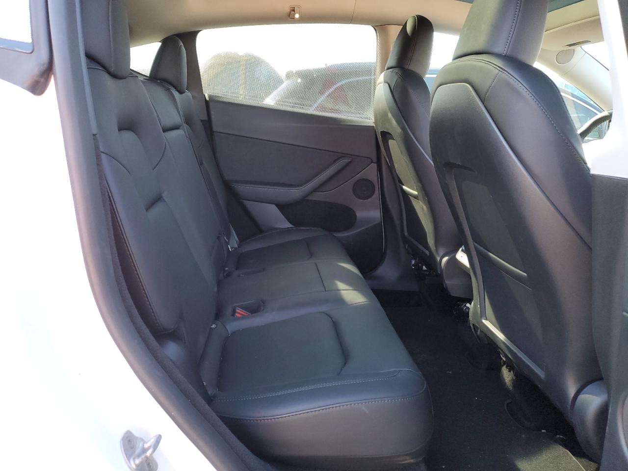 2023 TESLA MODEL Y  VIN:7SAYGDEEXPF805061