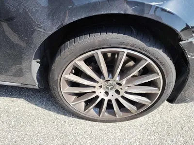 2016 Mercedes-Benz E 300 VIN: