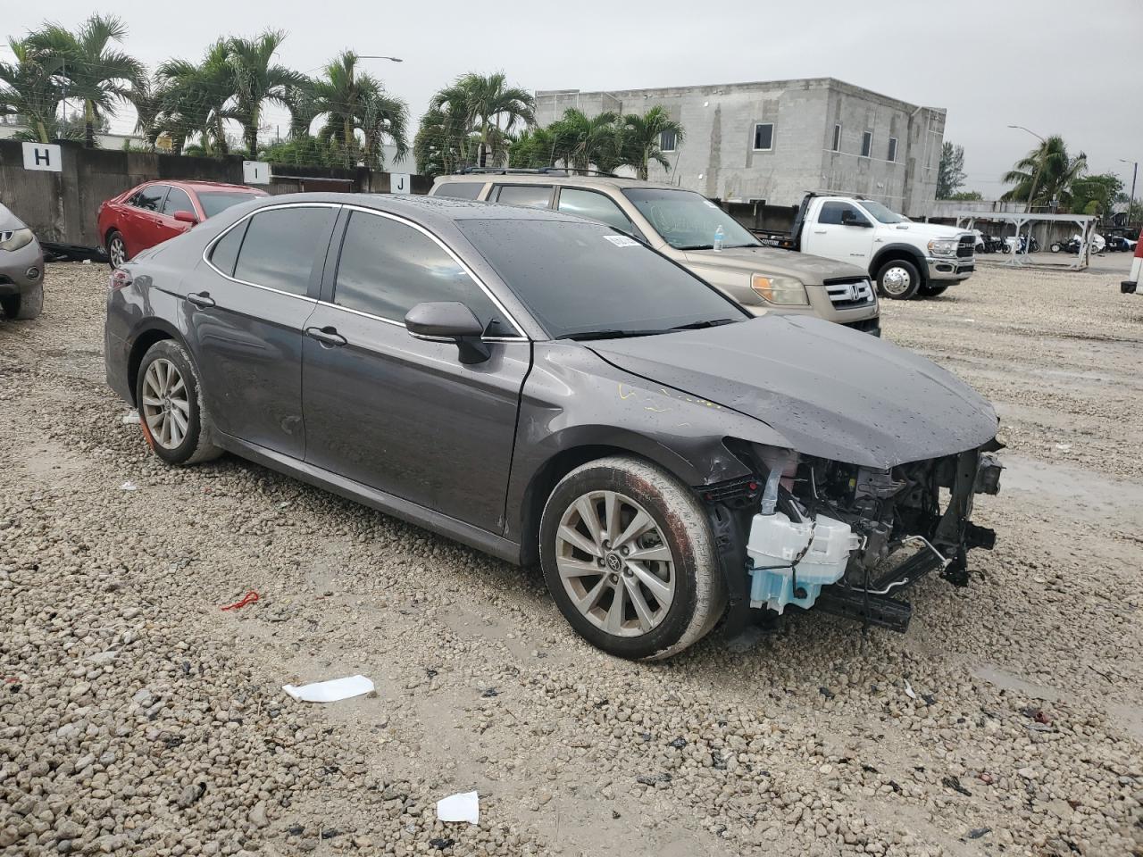 2024 TOYOTA CAMRY LE VIN:4T1R11AK7RU917593