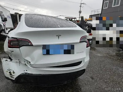 2022 Tesla Model Y VIN: