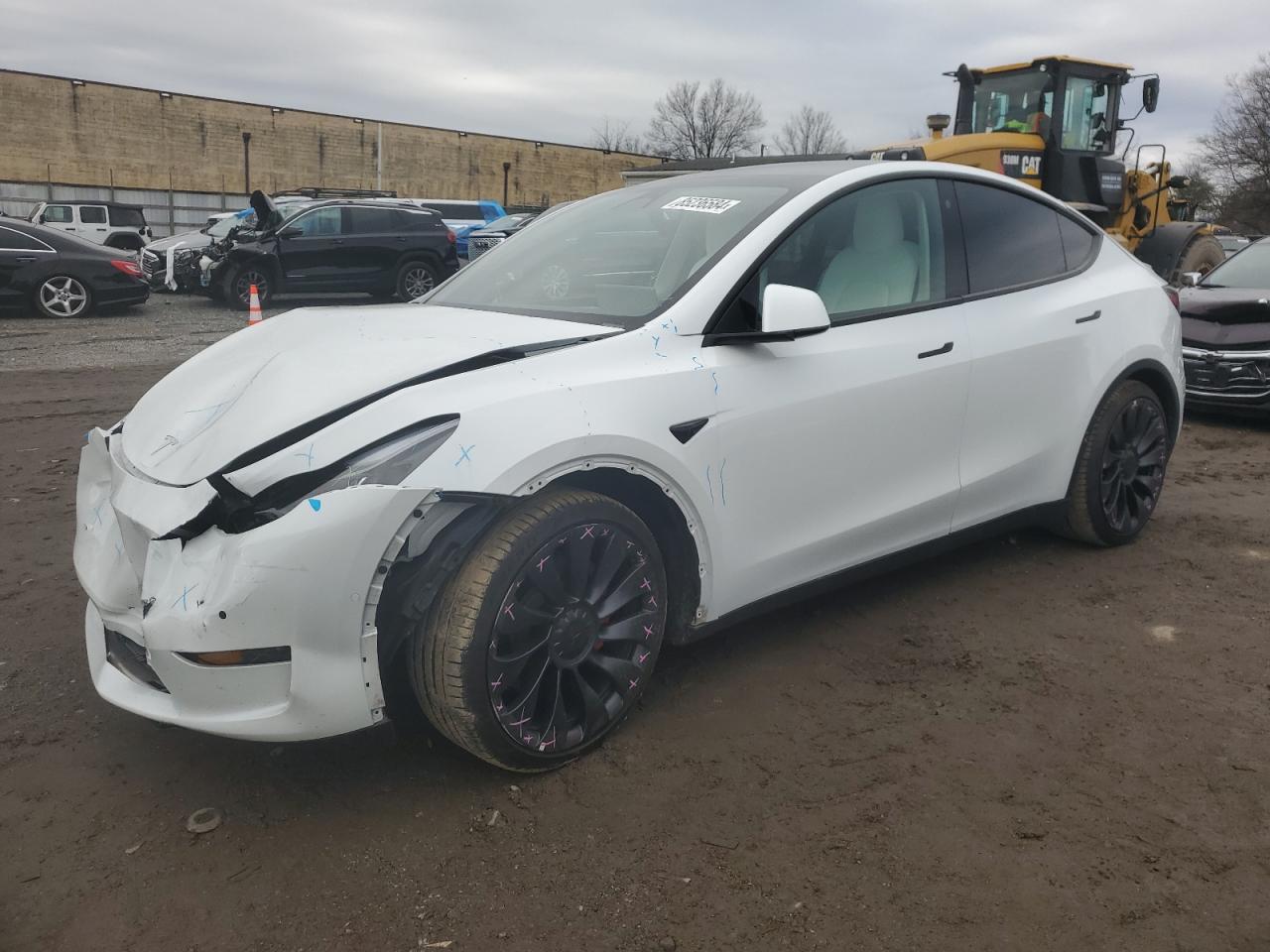 2023 TESLA MODEL Y  VIN:7SAYGDEF3PF589773