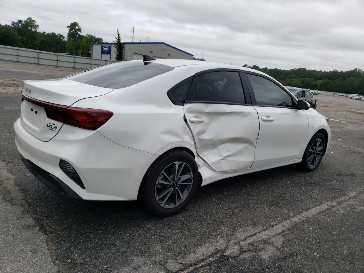 2024 KIA FORTE LX VIN:3KPF24AD5RE722839