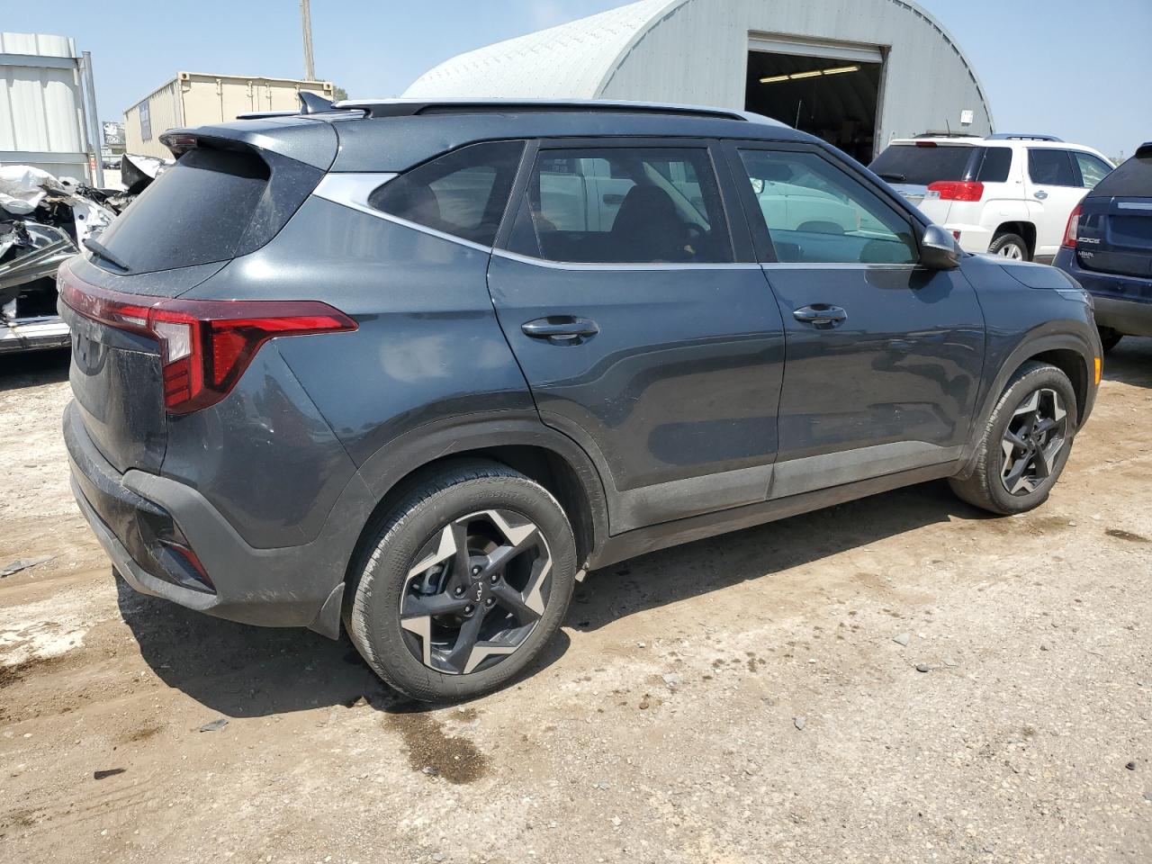 2024 KIA SELTOS EX VIN:KNDER2AA5R7608695