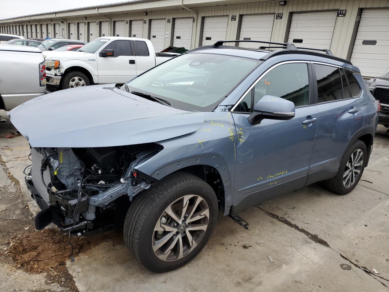 2023 TOYOTA COROLLA CROSS XLE VIN:7MUDAAAG1PV069647