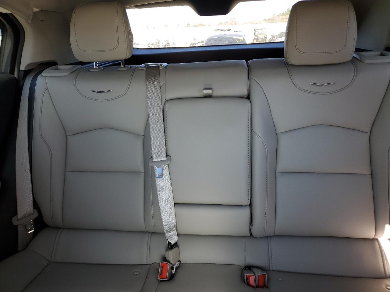 2023 CADILLAC XT4 LUXURY VIN:1GYAZAR43PF122536