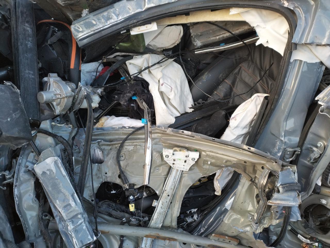 2024 HONDA CR-V SPORT-L VIN:7FARS5H80RE022401