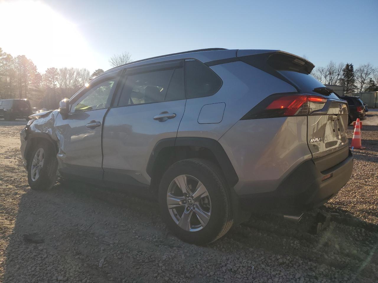 2023 TOYOTA RAV4 XLE VIN:JTMRWRFV5PD192712