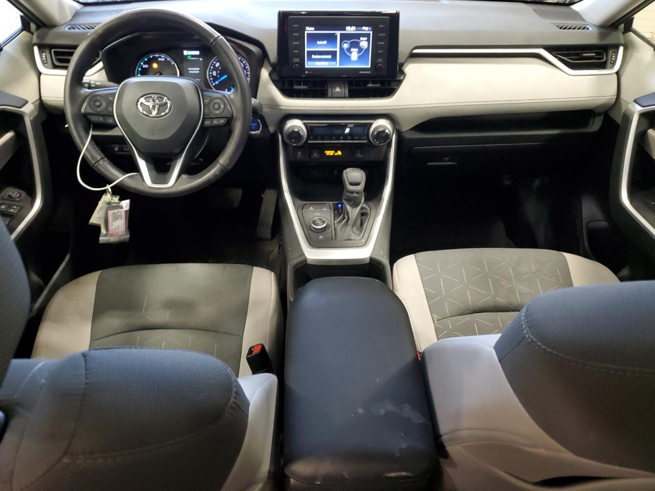 2022 TOYOTA RAV4 XLE VIN:4T3RWRFV1NU061440