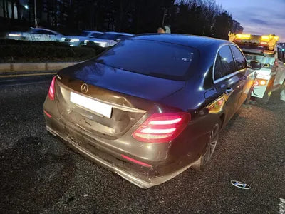 2020 Mercedes-Benz E 300 W1KZF4JB0LA859333 VIN:W1KZF4JB0LA859333