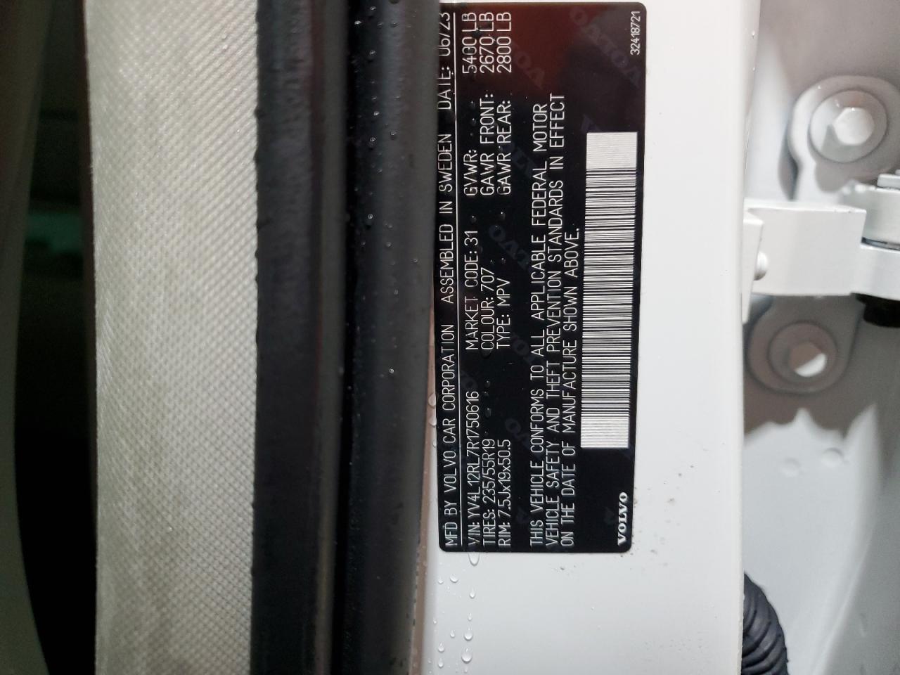 2024 VOLVO XC60 PLUS VIN:YV4L12RL7R1750616