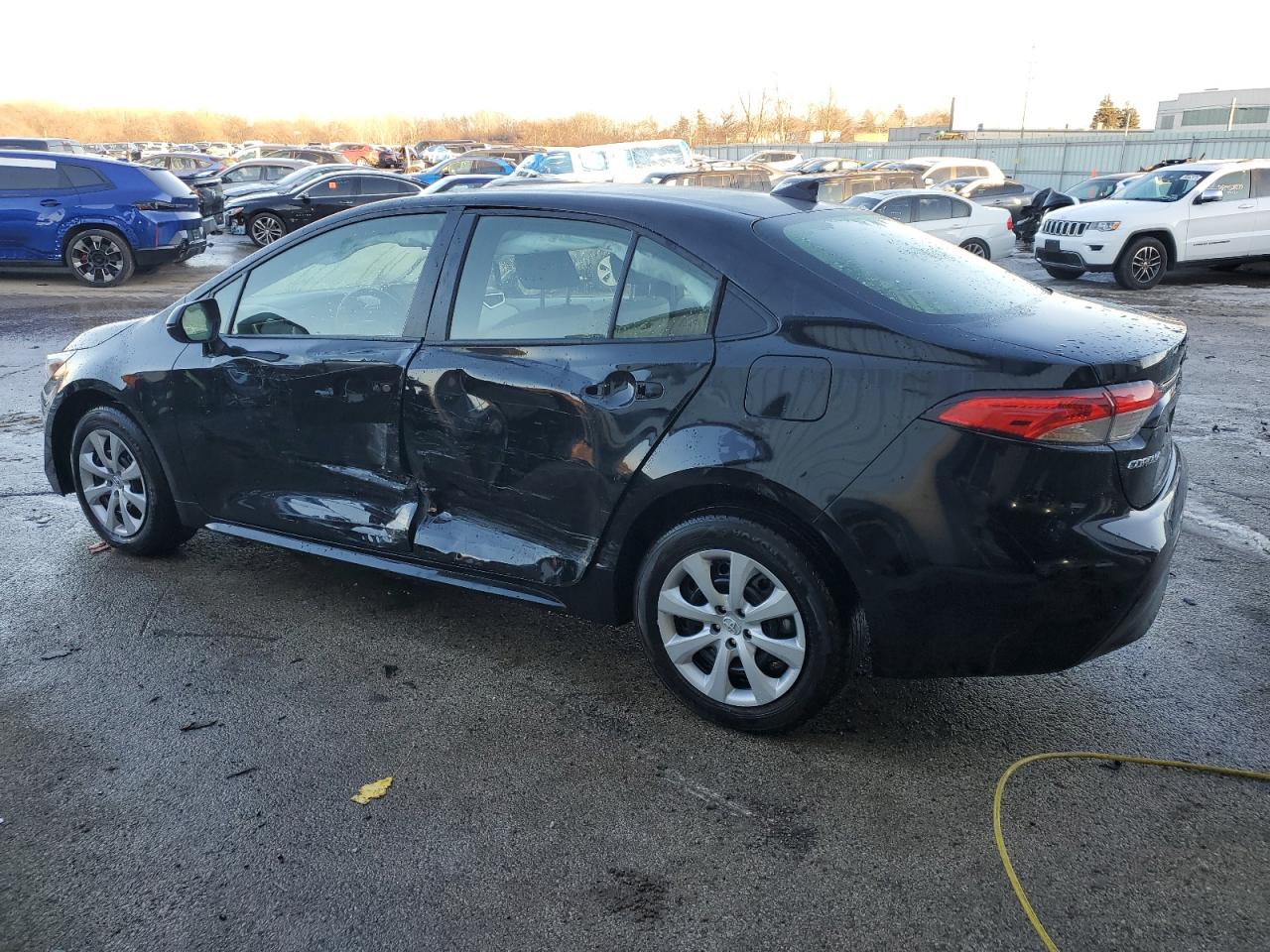 2024 TOYOTA COROLLA LE VIN:JTDBCMFE8R3049632