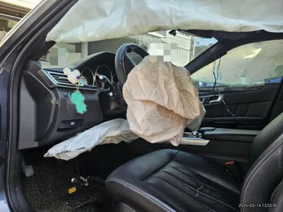 2015 Mercedes-Benz E 220 WDDHF0AB5FB155115 VIN:WDDHF0AB5FB155115