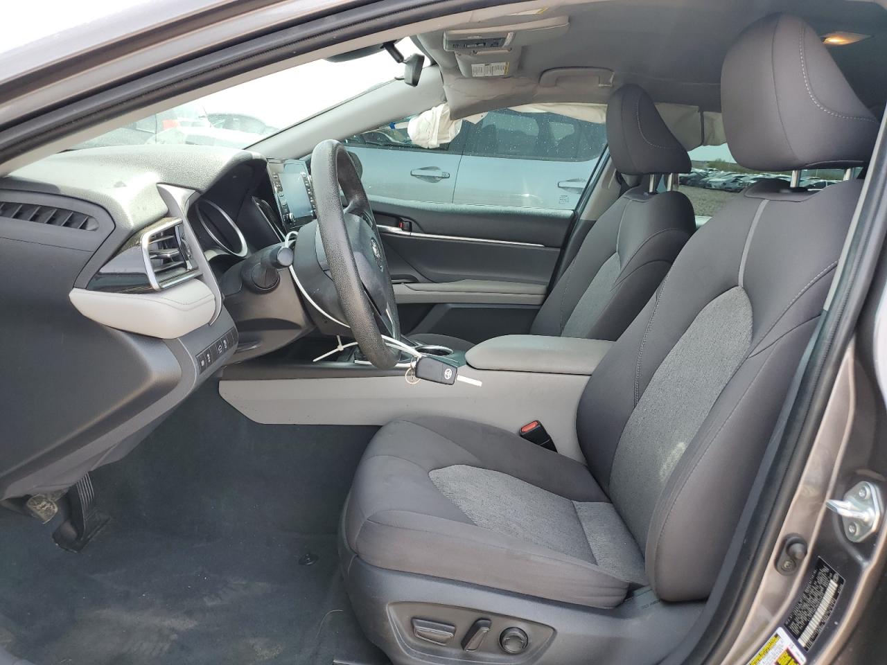 2022 TOYOTA CAMRY LE VIN:4T1C11AK3NU635810