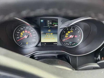 2019 Mercedes-Benz GLC 350 WDC0G5EB8KF557946 VIN:WDC0G5EB8KF557946