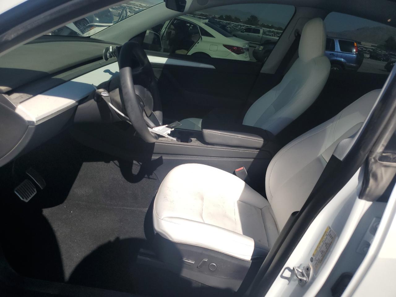 2023 TESLA MODEL Y  VIN:7SAYGDEEXPF617558