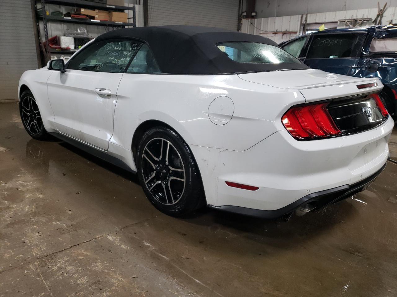 2022 FORD MUSTANG  VIN:1FATP8UHXN5104096